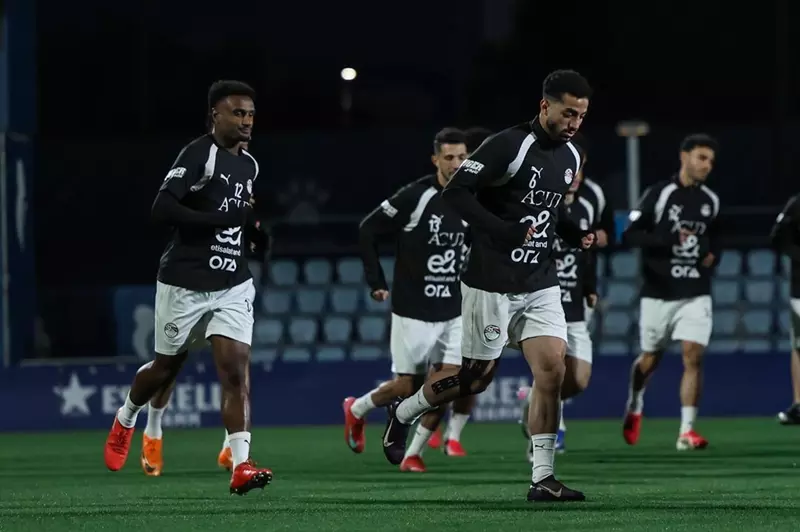 على ملعب إسبانيول.. منتخب مصر يخوض مرانه الأول في إسبانيا (صور) 